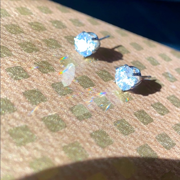 Large CZ studs with Victorian cut silver posts - Picture 7 of 11